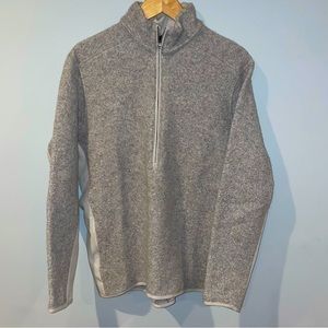 Lululemon Quarter Zip sweatshirt